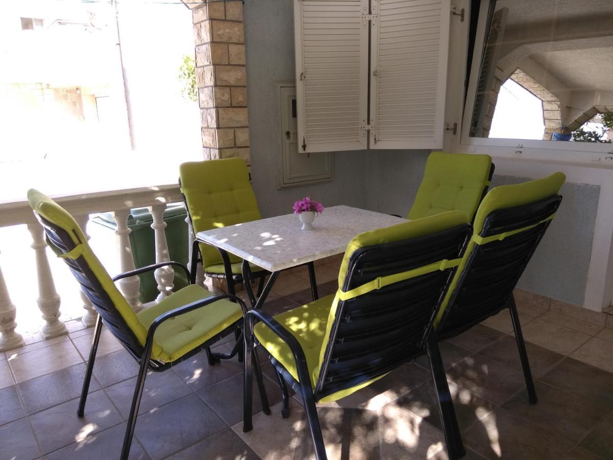 Apartmani Korade Vir Exterior foto