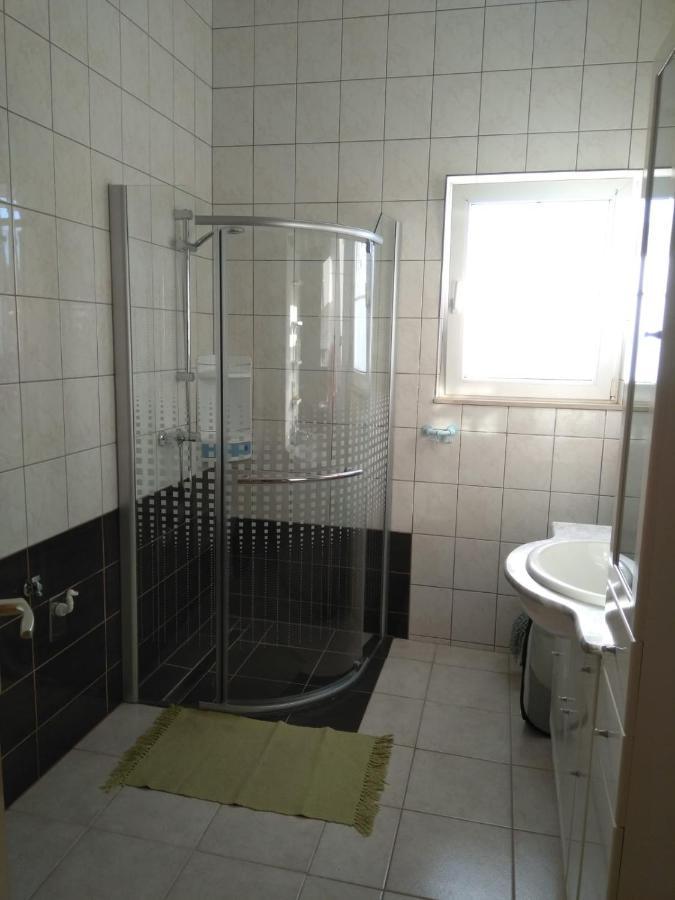 Apartmani Korade Vir Exterior foto