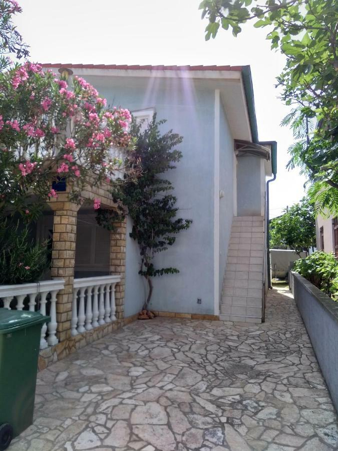 Apartmani Korade Vir Exterior foto
